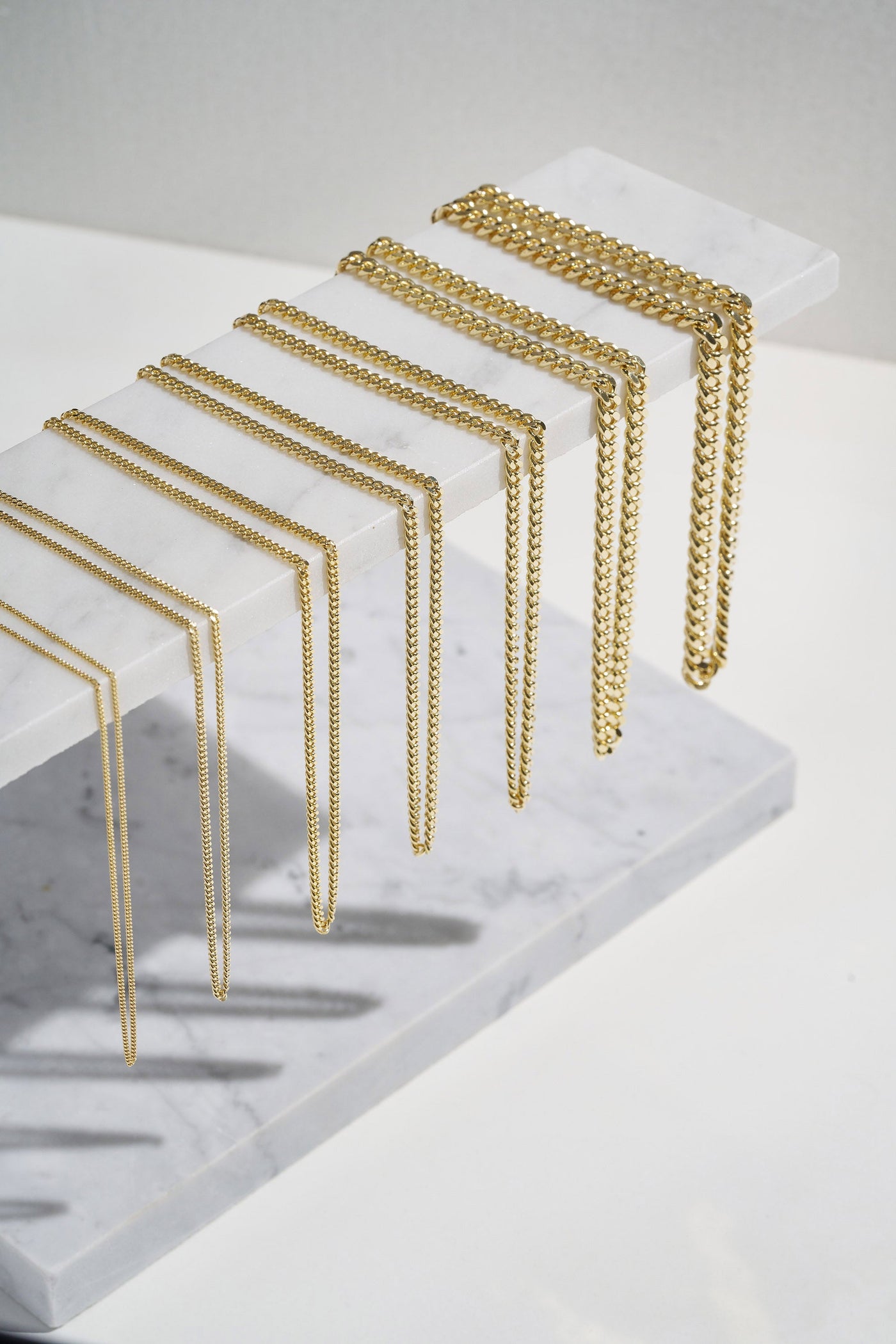 Jewellery – Necklaces & Pendants