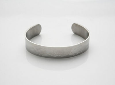 Stainless Steel Etched Patterned Bangle