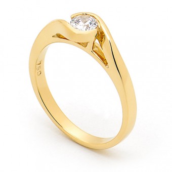 White Round Diamond Ring in 9ct Yellow Gold